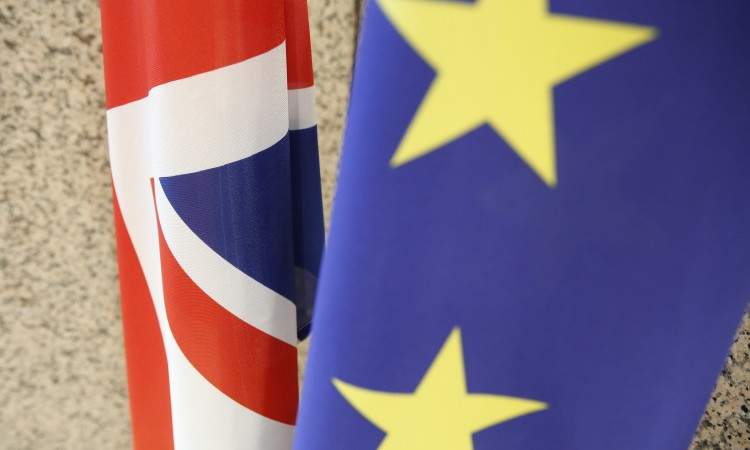 Britanski parlament glasao za Brexit, May pozdravila povijesnu odluku